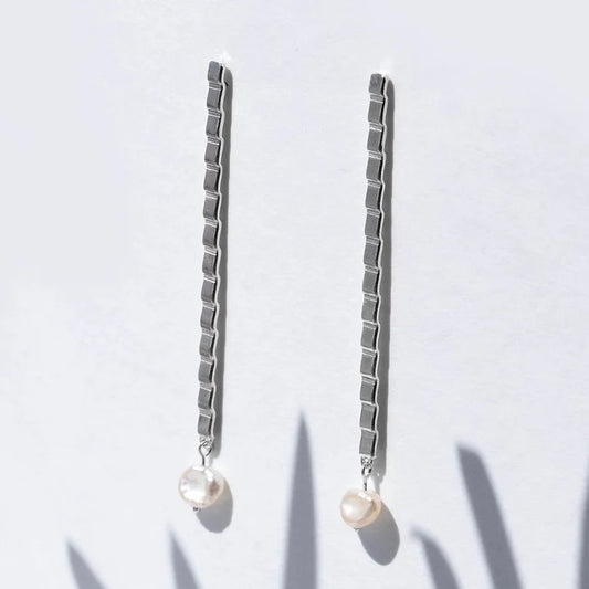 Iona Hall – Long Flat Ripple Earring with Pearl